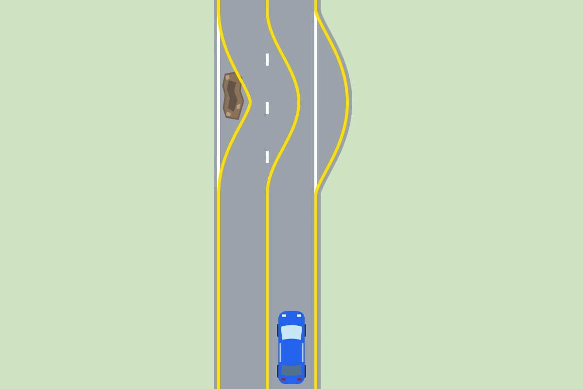 Je blauwe auto nadert werkzaamheden waar gele tijdelijke lijnen afbuigen en oude witte lijnen rechtdoor lopen.