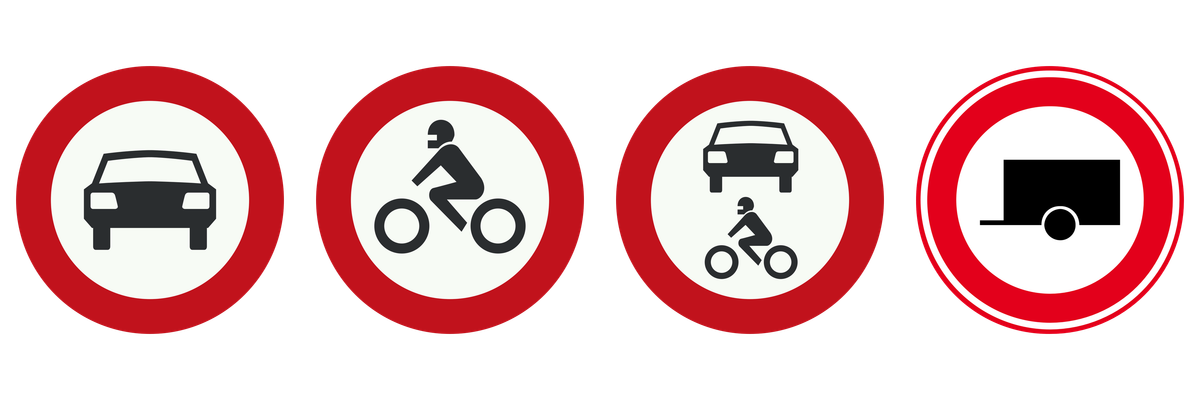 Gesloten voor motorvoertuigen op meer dan twee wielen, motorfietsen, alle motorvoertuigen en motorvoertuigen met aanhangwagen