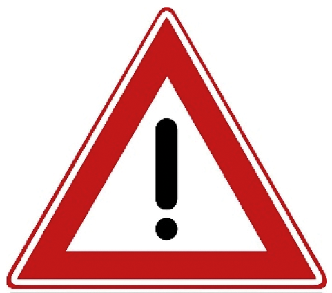 Verkeersbord: Gevaar (de aard van het gevaar is aangegeven op het onderbord)