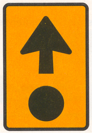Verkeersbord: Route voor het vervoer van bepaalde gevaarlijke stoffen
